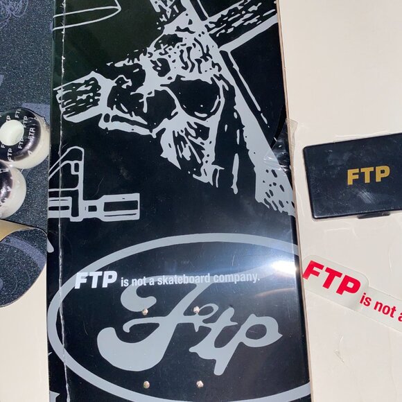 FTP SKATEBOARD DECK AND ACCESORIES ALL NEW IN WRAPS (RARE) - Picture 4 of 15